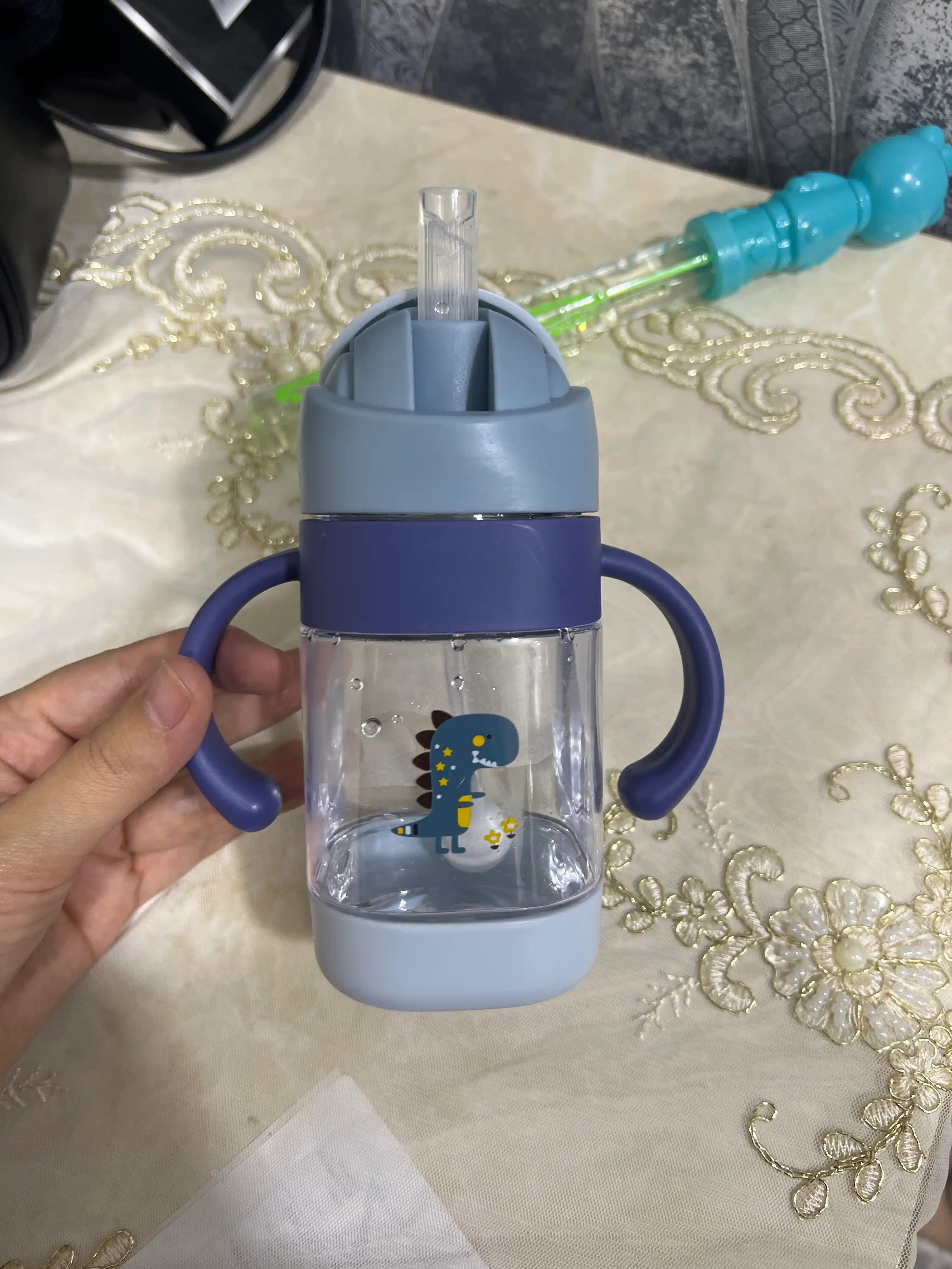 Бутылкa для детей