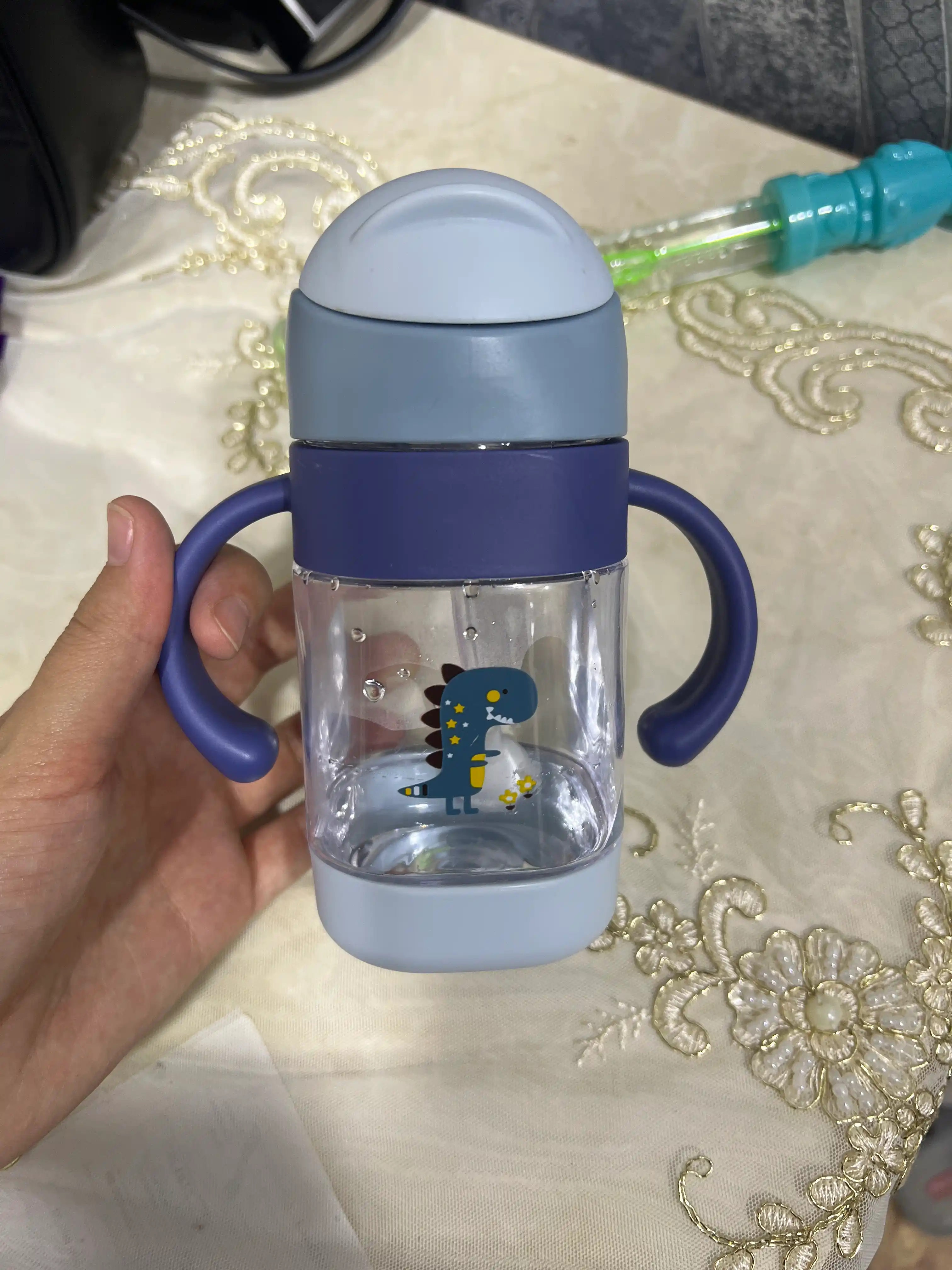 Бутылкa для детей