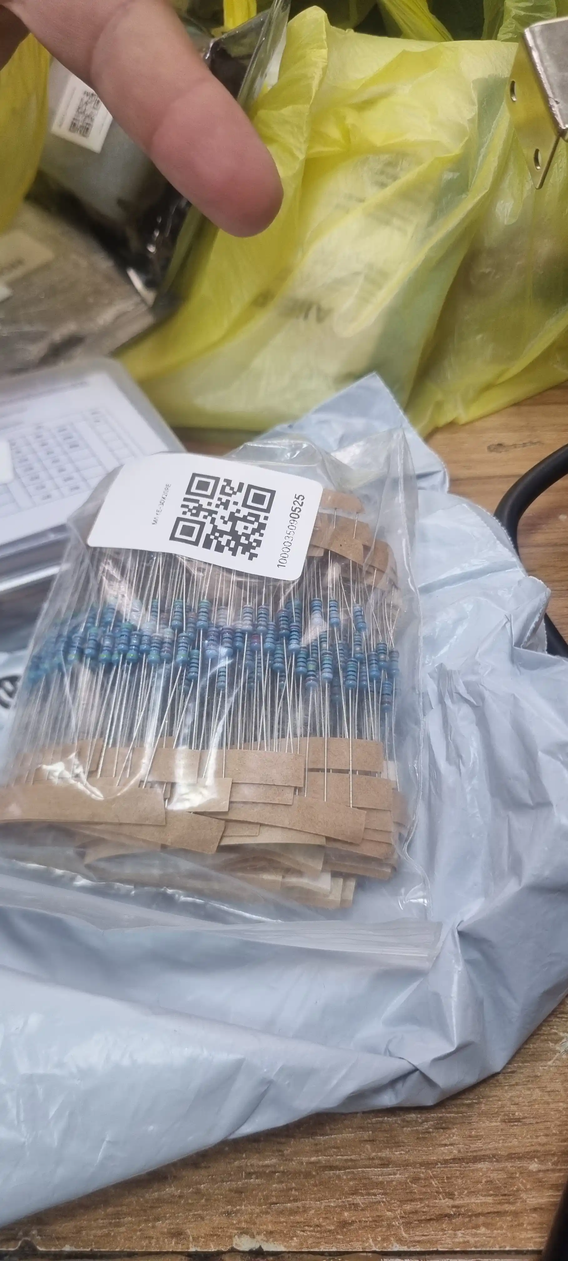 Rezistorlar to'plami, 30 xil, har biri 20 dona, 1/4 Vt