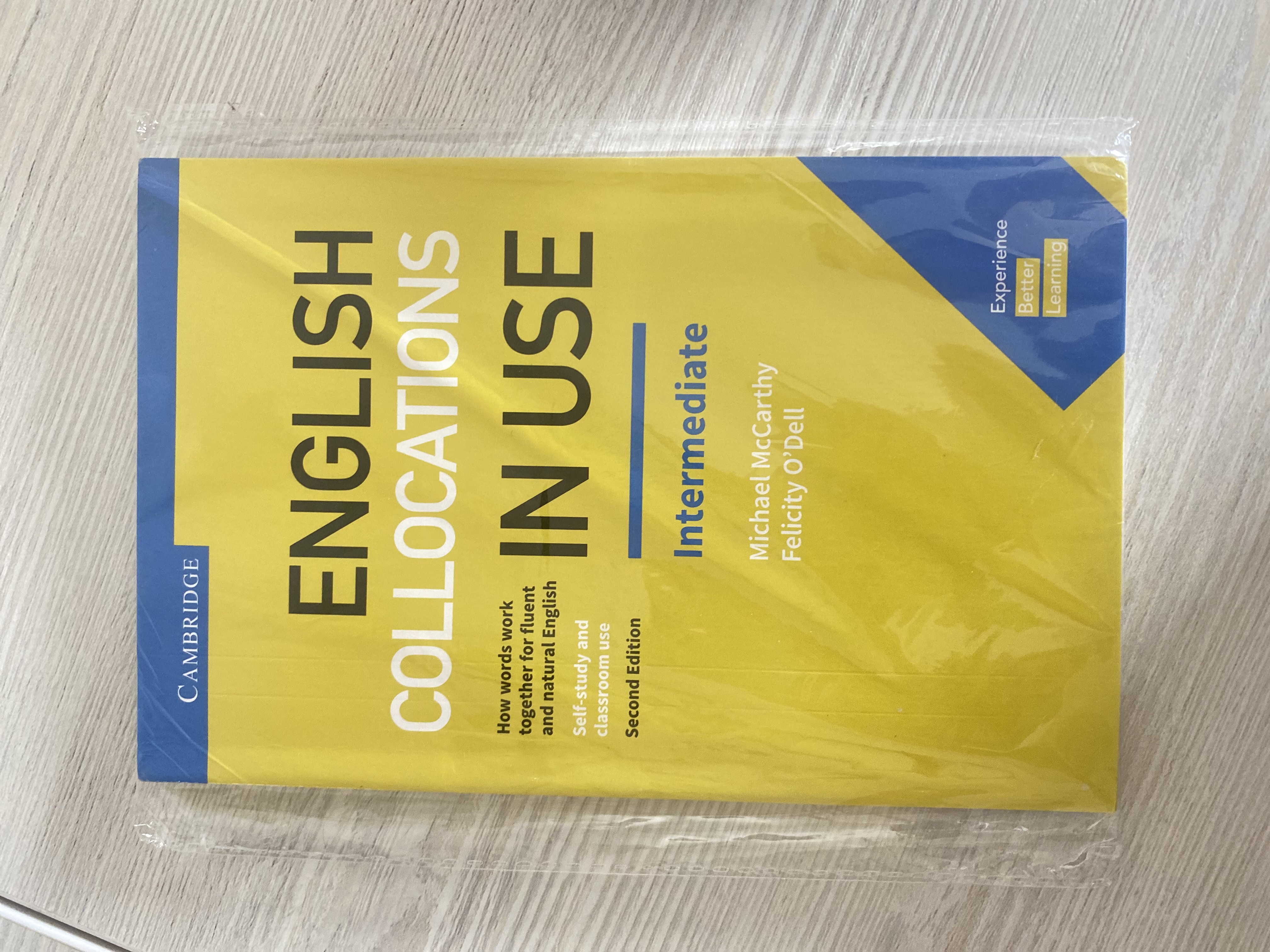 English Collocations in Use Intermediate, Advanced yoki 1000 Collocations