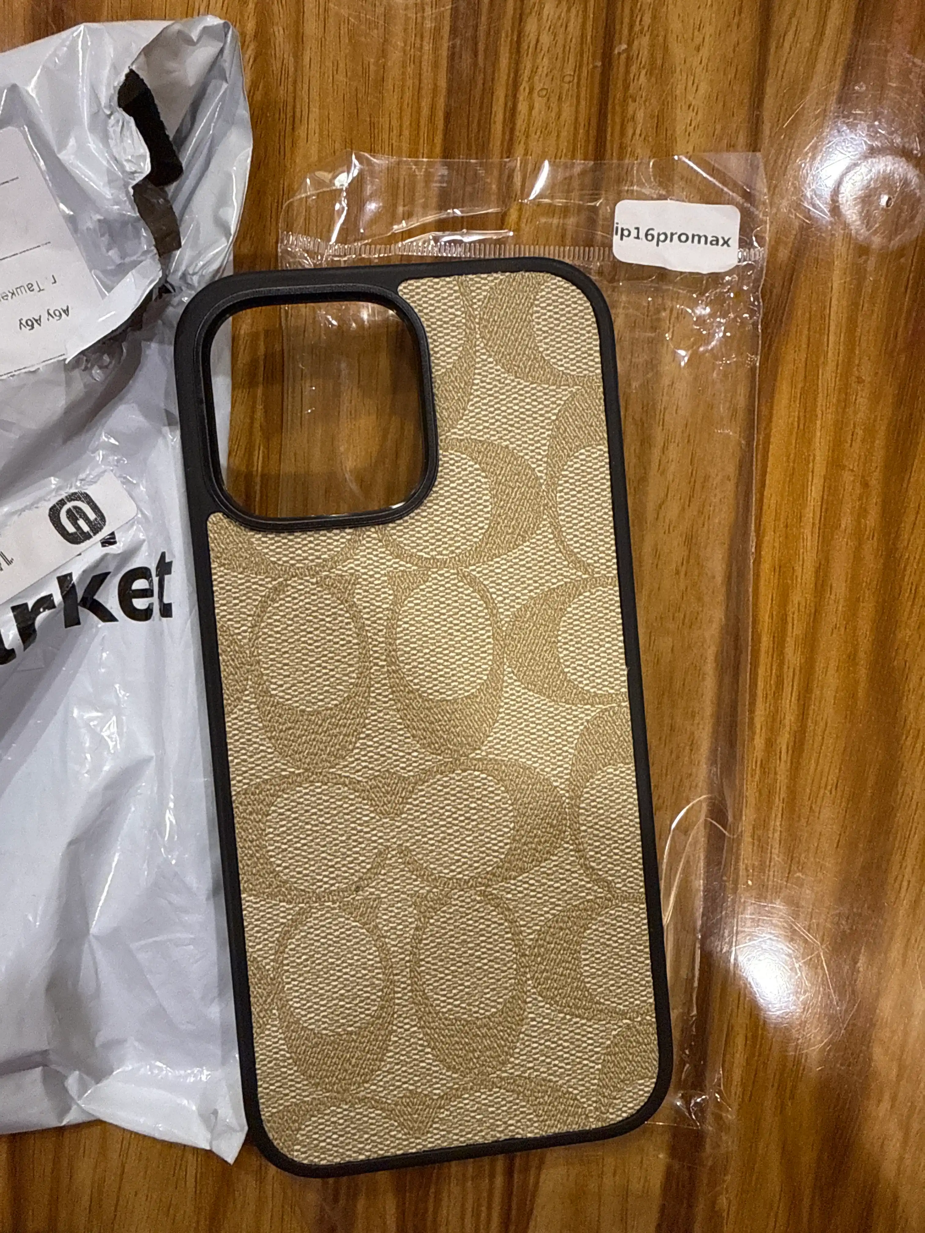 Gilof Coach iPhone 12, 13, 14, 15, 16, Pro va Max uchun