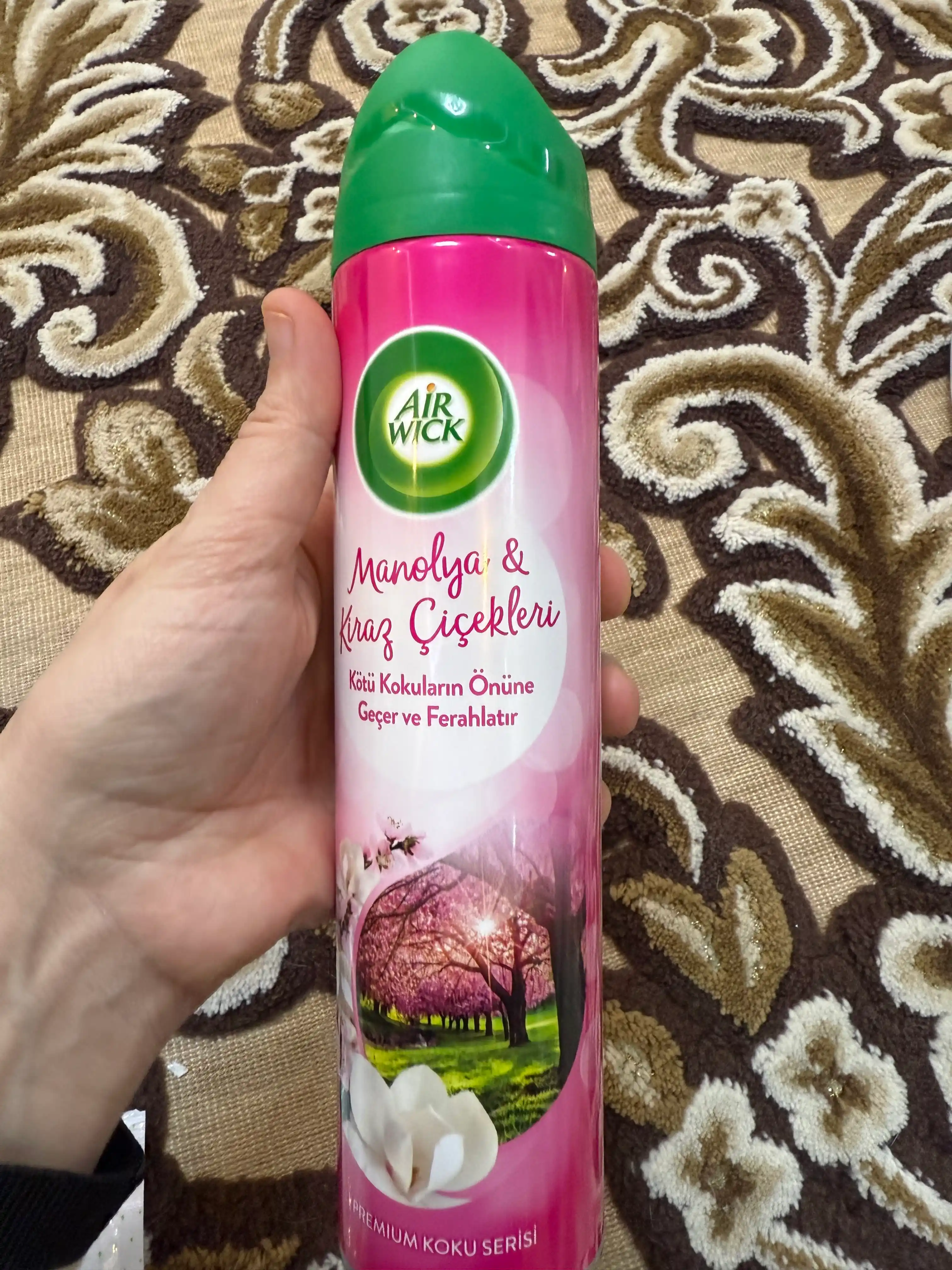 Aerozol havo spreyi Air Wick "Gilos gullari", 300 ml