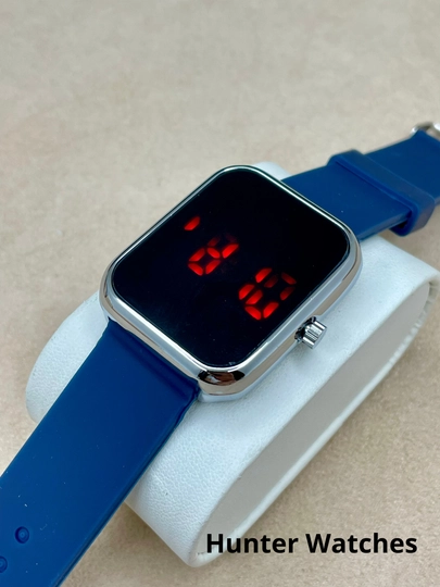 Женские наручные часы на выставке — LWATCHS-15W0124-БЕЛЫЙ