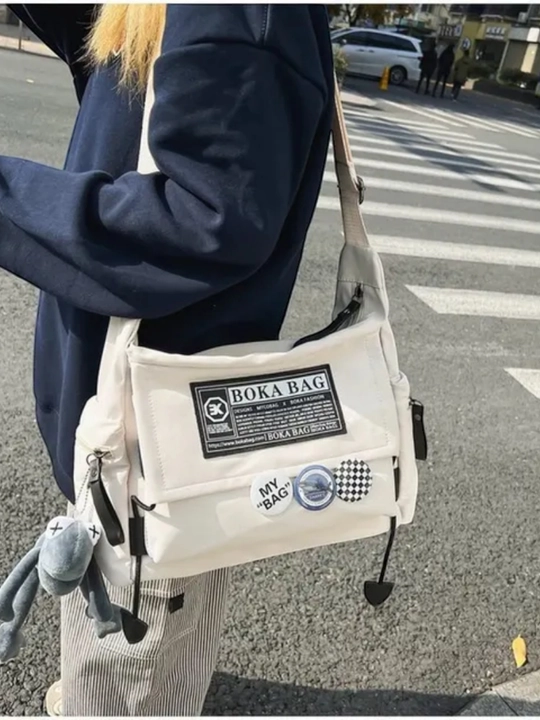 Сумка через плечо streetwear, шоппер унисекс с карманами + значки и брелок
