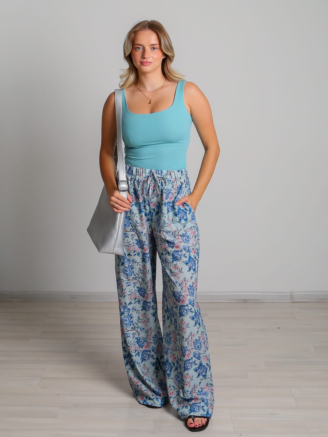 Mast ayol bilan dahshatli jinsiy aloqa