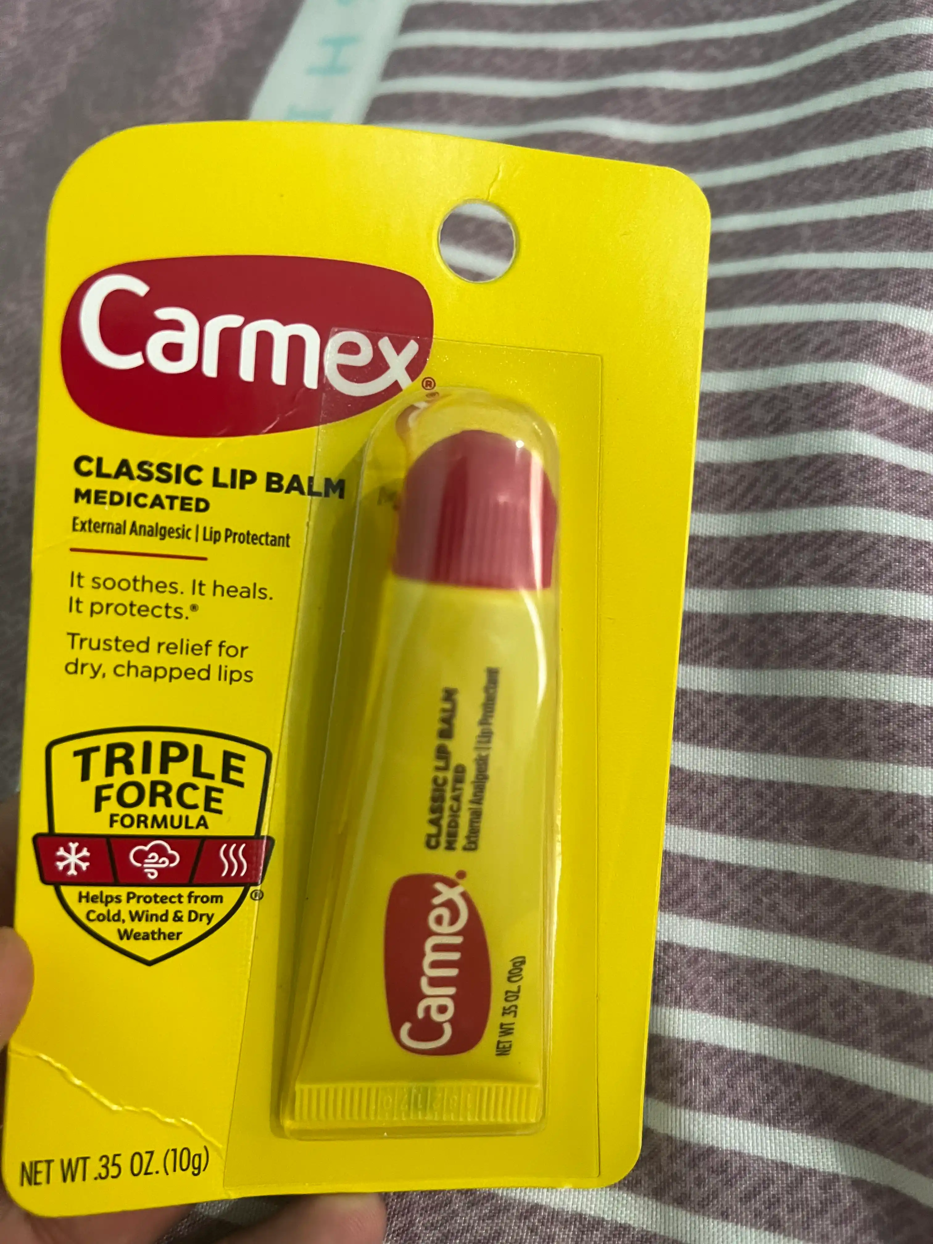 Классический бальзам для губ Carmex, увлажняющий, 10 г