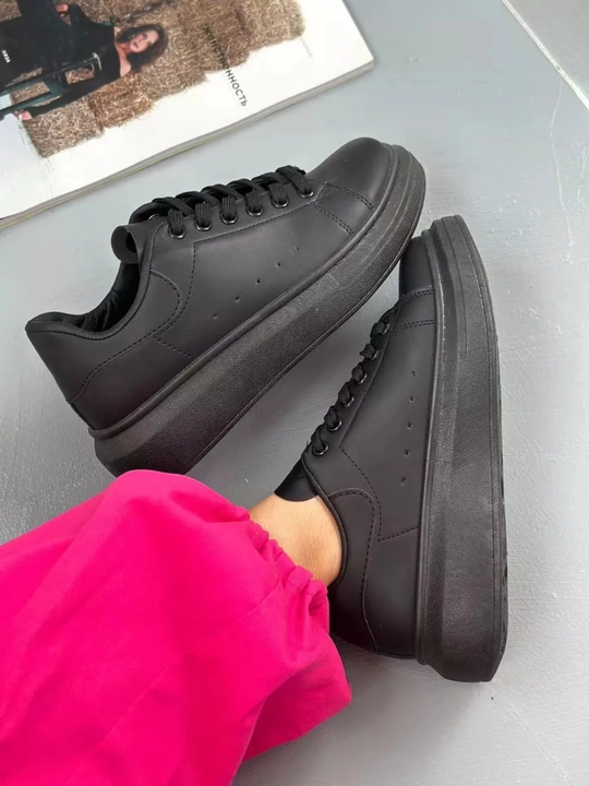 McQueen ayollar  va qizlar krossovkalari, 36-40, platforma, juda qulay!