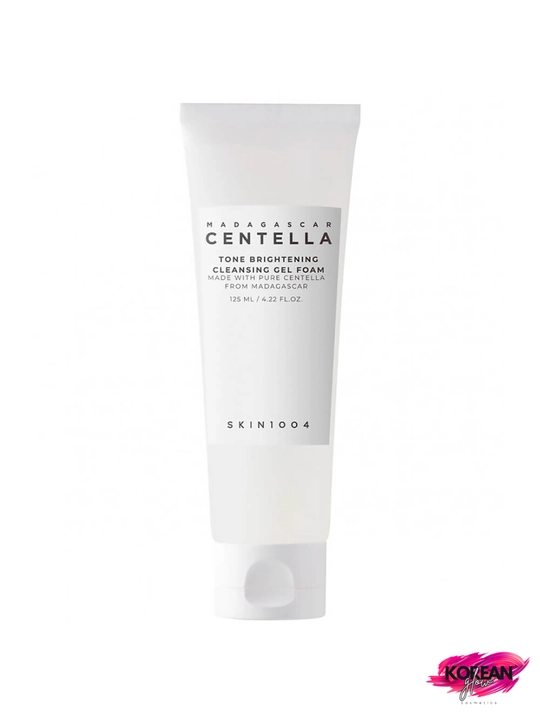 Yuvish uchun porloq jel-ko'pik SKIN1004 Centella Tone Brightening Cleansing Gel Foam - 