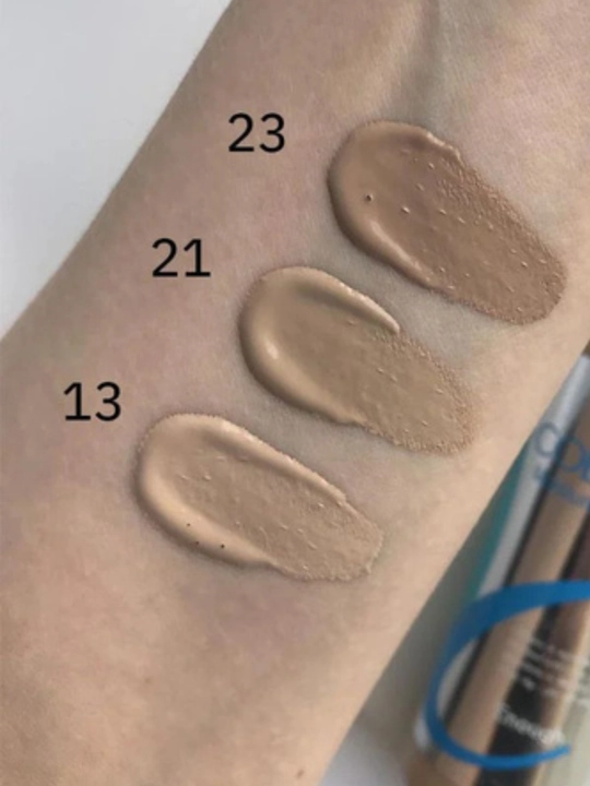 Namlovchi tonal kremi, kollagen bilan Enough Collagen Moisture Foundation, SPF15, 100 ml