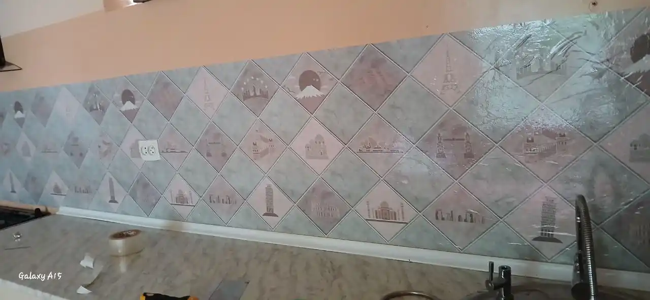 Alyuminli o'z-o'zidan yopishuvchi plyonka, qoplama oshxona mebel va devorlari uchun
