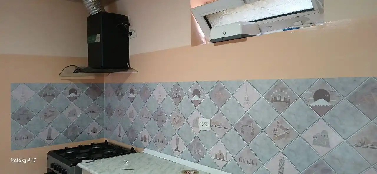 Alyuminli o'z-o'zidan yopishuvchi plyonka, qoplama oshxona mebel va devorlari uchun