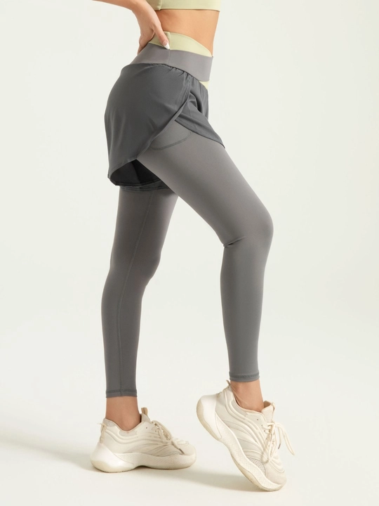 Ayollar shortilar bilan legginslar, FIT brendi, sport va fitnes uchun