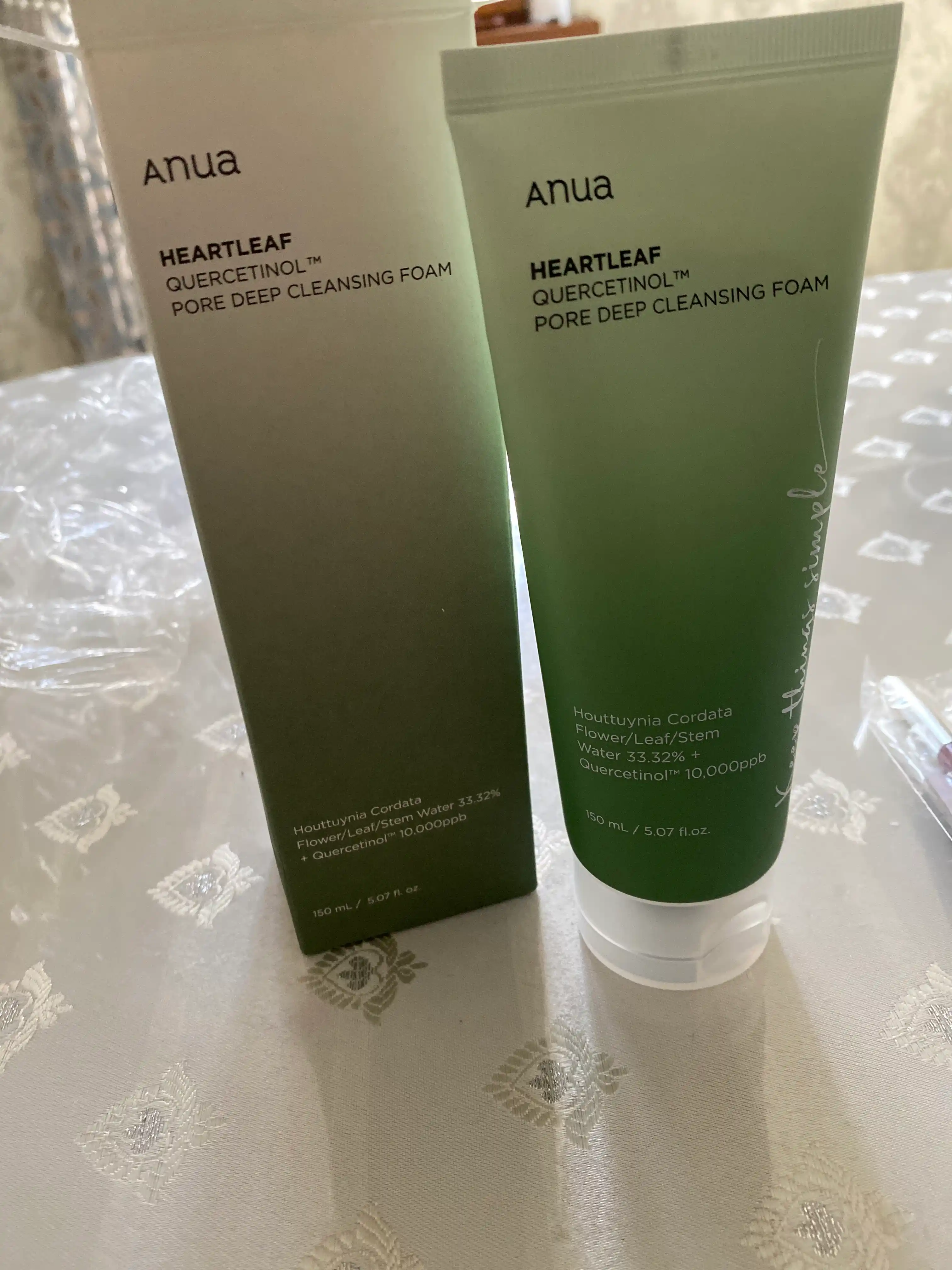Пенка-скраб с для очищения пор Anua Heartleaf Quercetinol Pore Deep Cleansing Foam