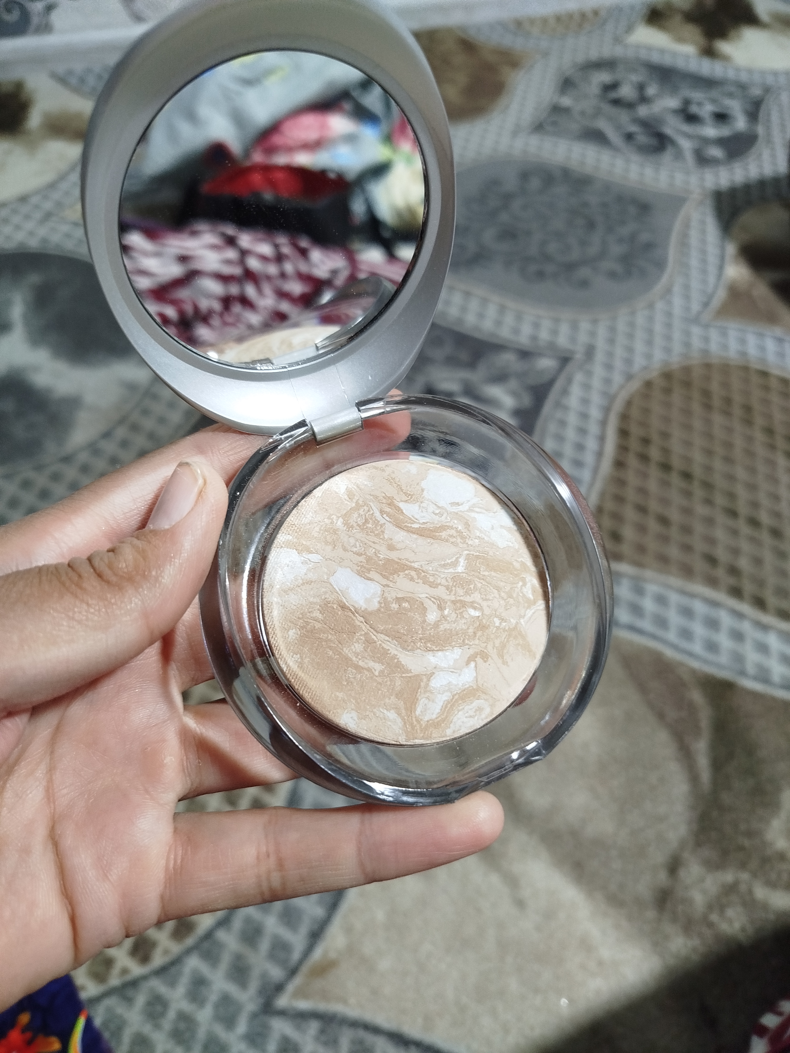Пудра Pupa Luminys Satin Sheen Baked Powder запеченная с атласным эффектом, 9 гр