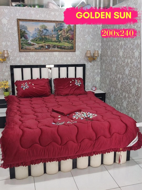 Mency Ko'rpa nabor, 200x240, yumshoq, 2 ta yostiq jildi va 1 ta choyshab, sumkada - 