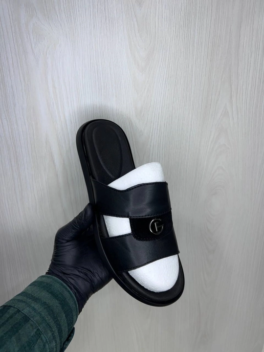 Erkaklar shippagi, 39-43 razmerda 100% tabiy teri orginall
