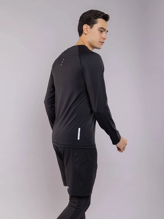 Erkaklar sport longslivi 7SABER