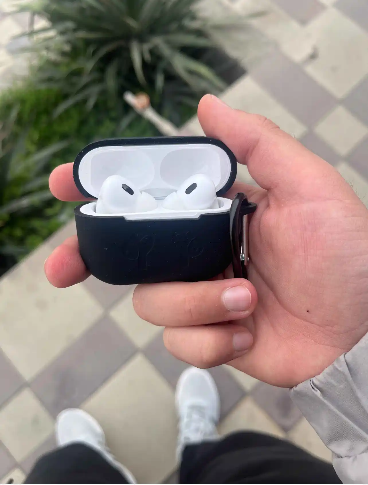 "PODS PRO 2" наушники для iPhone и Android ANC version