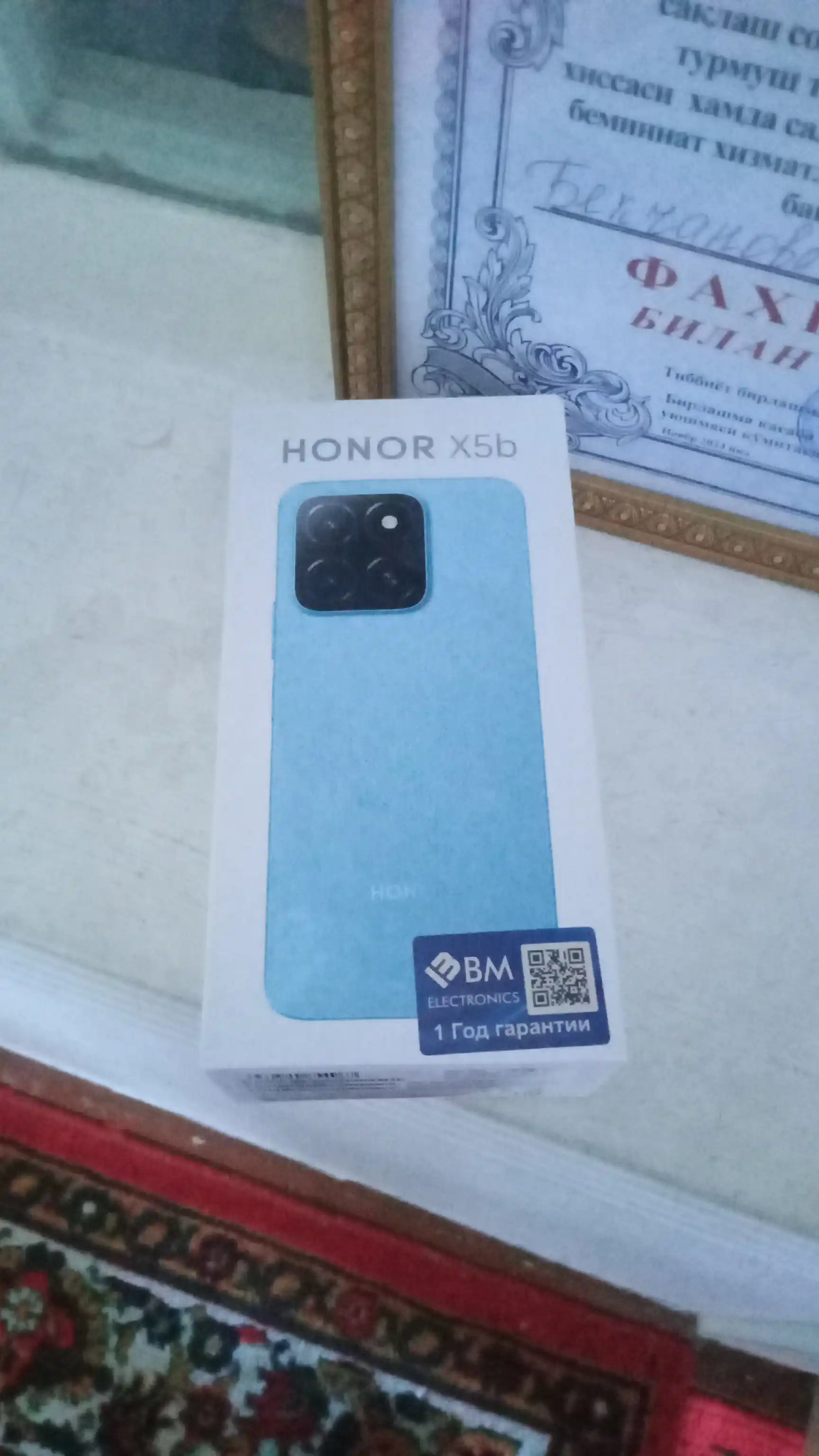 Smartfon Honor X5B batareya 5200 mah, 50 Mp kamera AI, 90 Hz