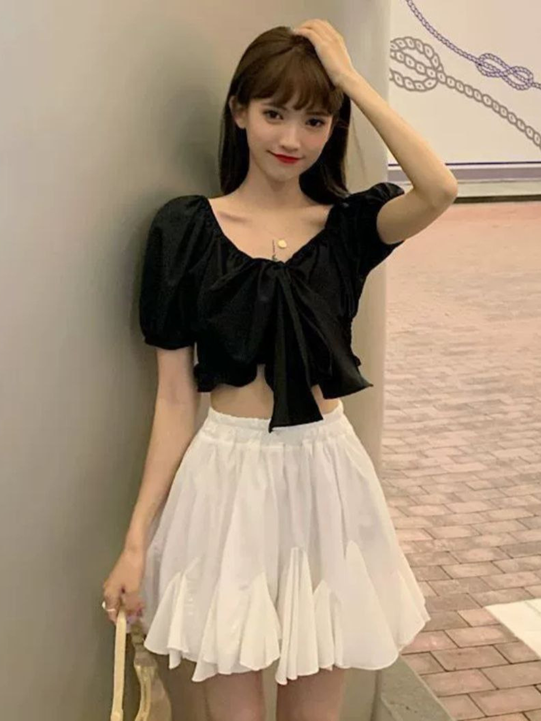 Yosh yigitlar keksa ayollarni qattiq onlayn sikishadi