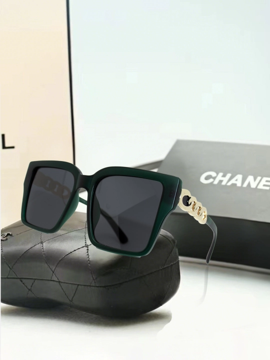 Женские солнцезащитные очки de Chanel - 