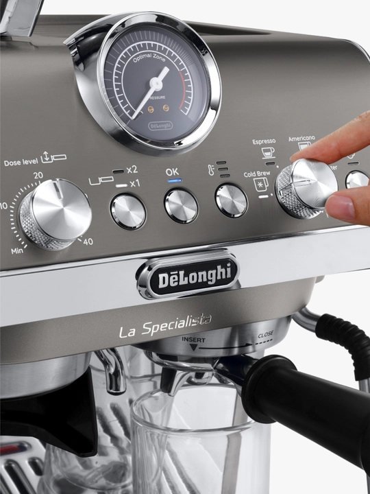 DeLonghi EC9255.T La Specialista Evo rojka kofevarka, maydalagich, kapuchinator bilan