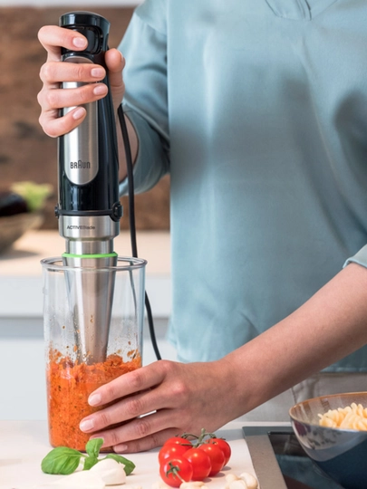 Pog‘rishli blender BRAUN MQ7075X, ActiveBlade texnologiyasi va EasySmartSpeed tizimi bilan