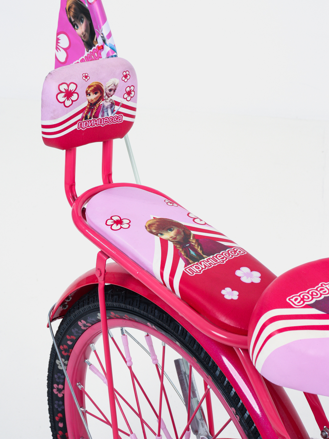 Shou-biznes yulduzlarining qanday porno fotosuratlari allaqachon