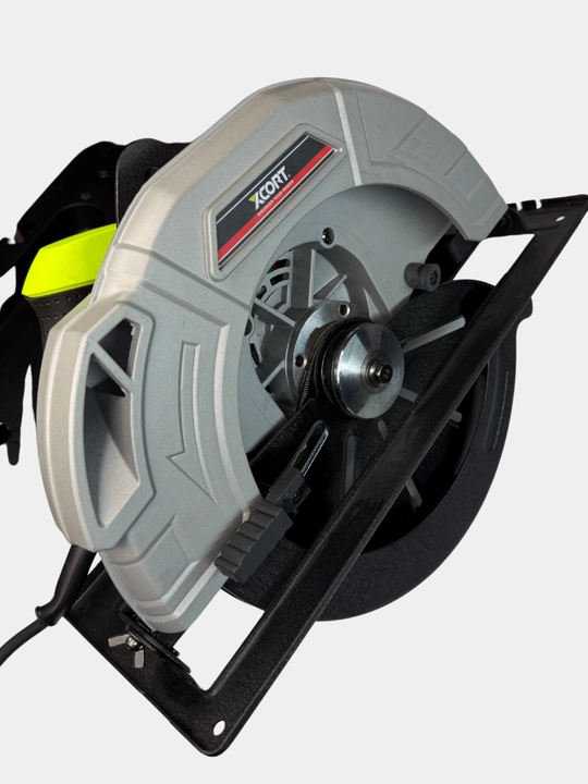 Diskli elektr arra XCORT 305 mm, 2450 Vt, yog‘och kesish uchun professional pecholka