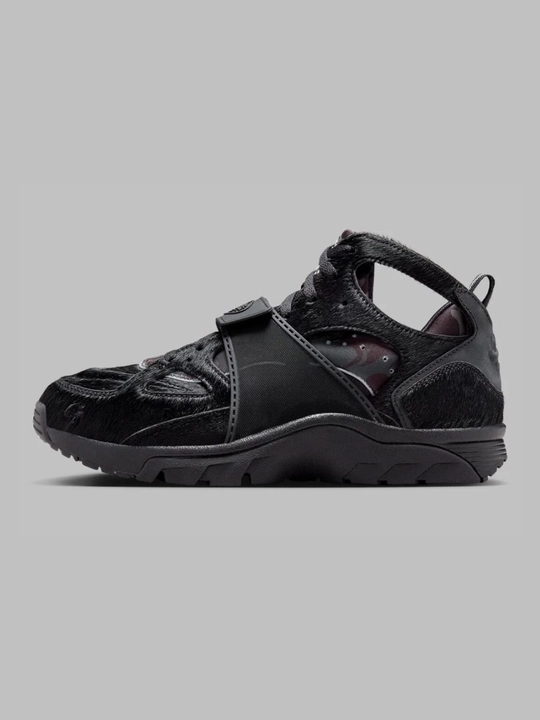 Кроссовки Air Trainer Huarache SP — стиль 90-х в обновлённом исполнении - 