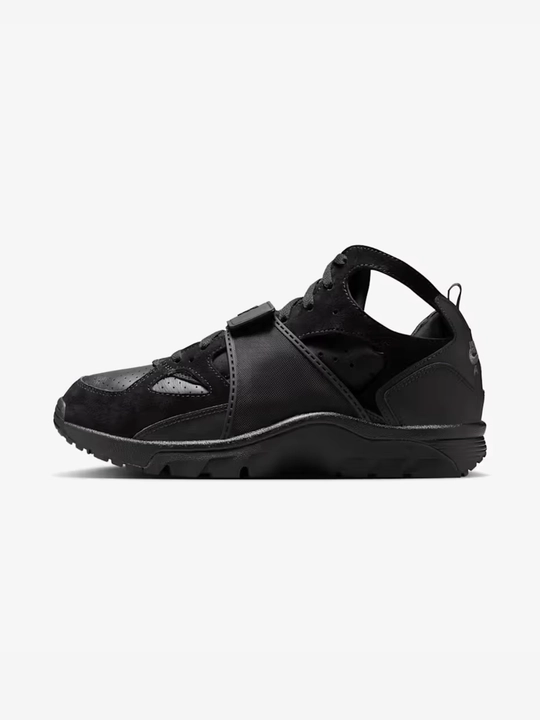 Кроссовки Air Trainer Huarache SP — стиль 90-х в обновлённом исполнении - 