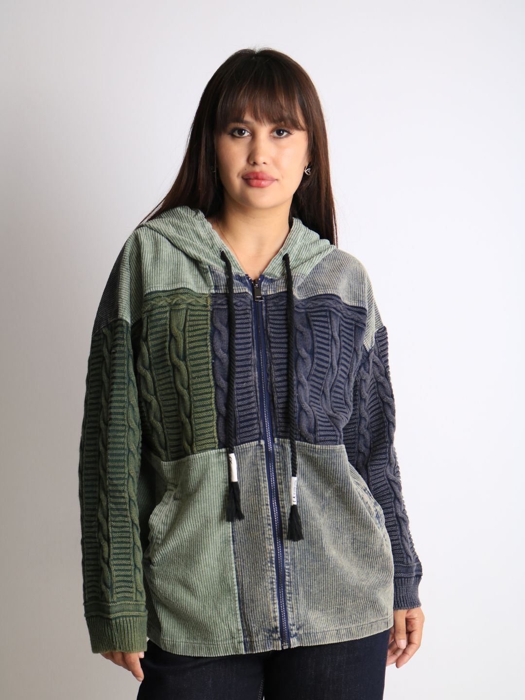 Men josuslik qilgan yalangoch ayollarning ruscha videosi Yalangoch sportchilarning porno fotosuratlari