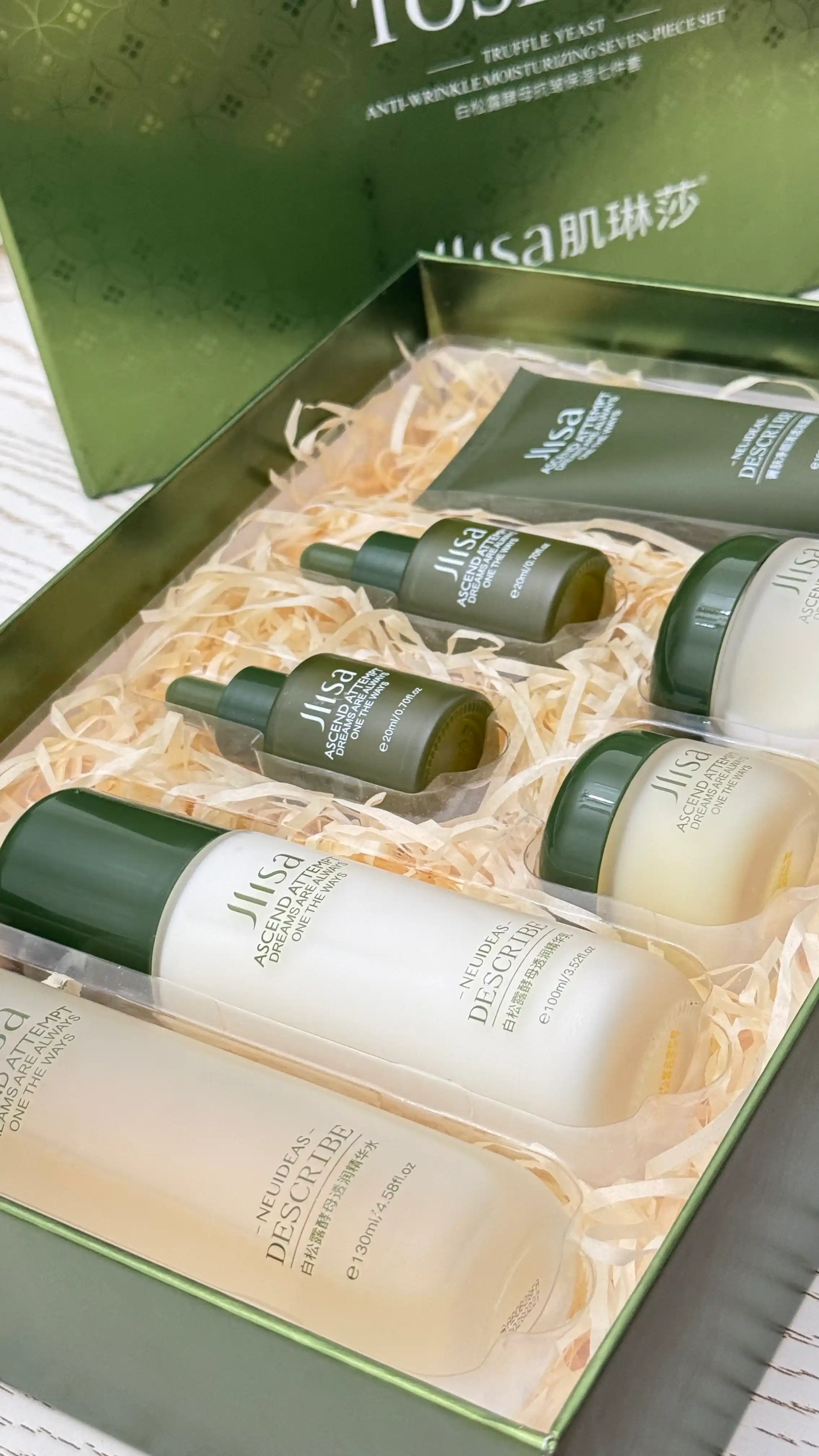 Yuzga uxod nabor, kosmetik to'plami JLISA, 7 si 1 da ajinlarga qarshi, ayollarga sovg'a