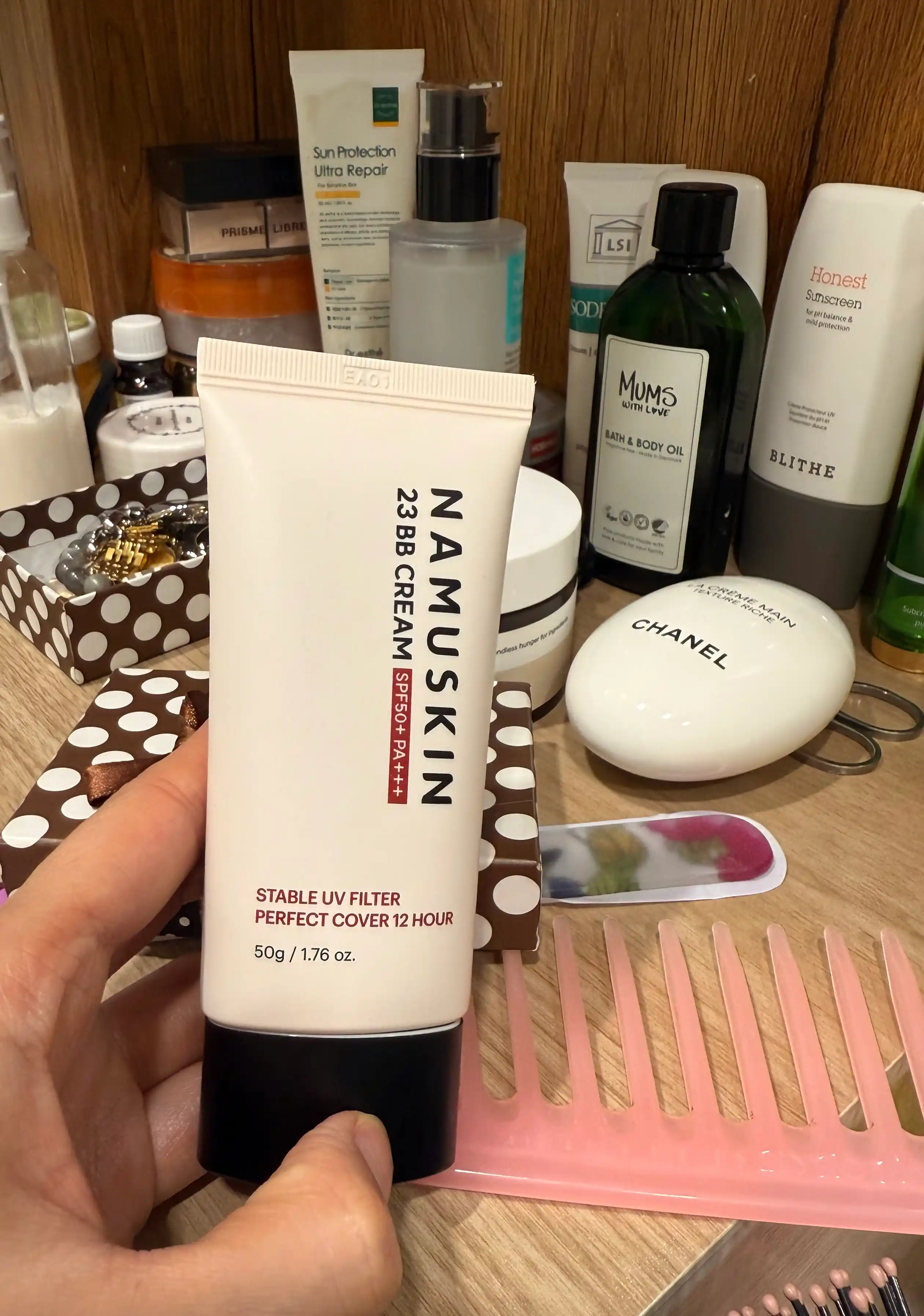 Eri uchun namlovchi va himoyalovchi vegan BB krem — NAME SKIN, SPF50+ PA+++