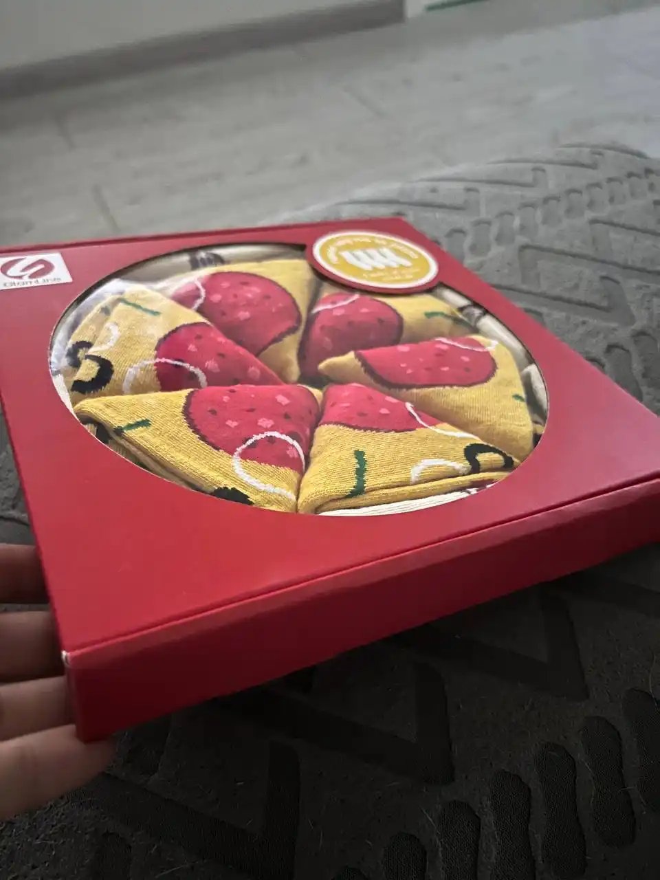 Sovg‘aga bosma naqshli ajoyib yorqin uzun paypoqlar - 3 va 5 juftlik, sushi, pitsa, burger
