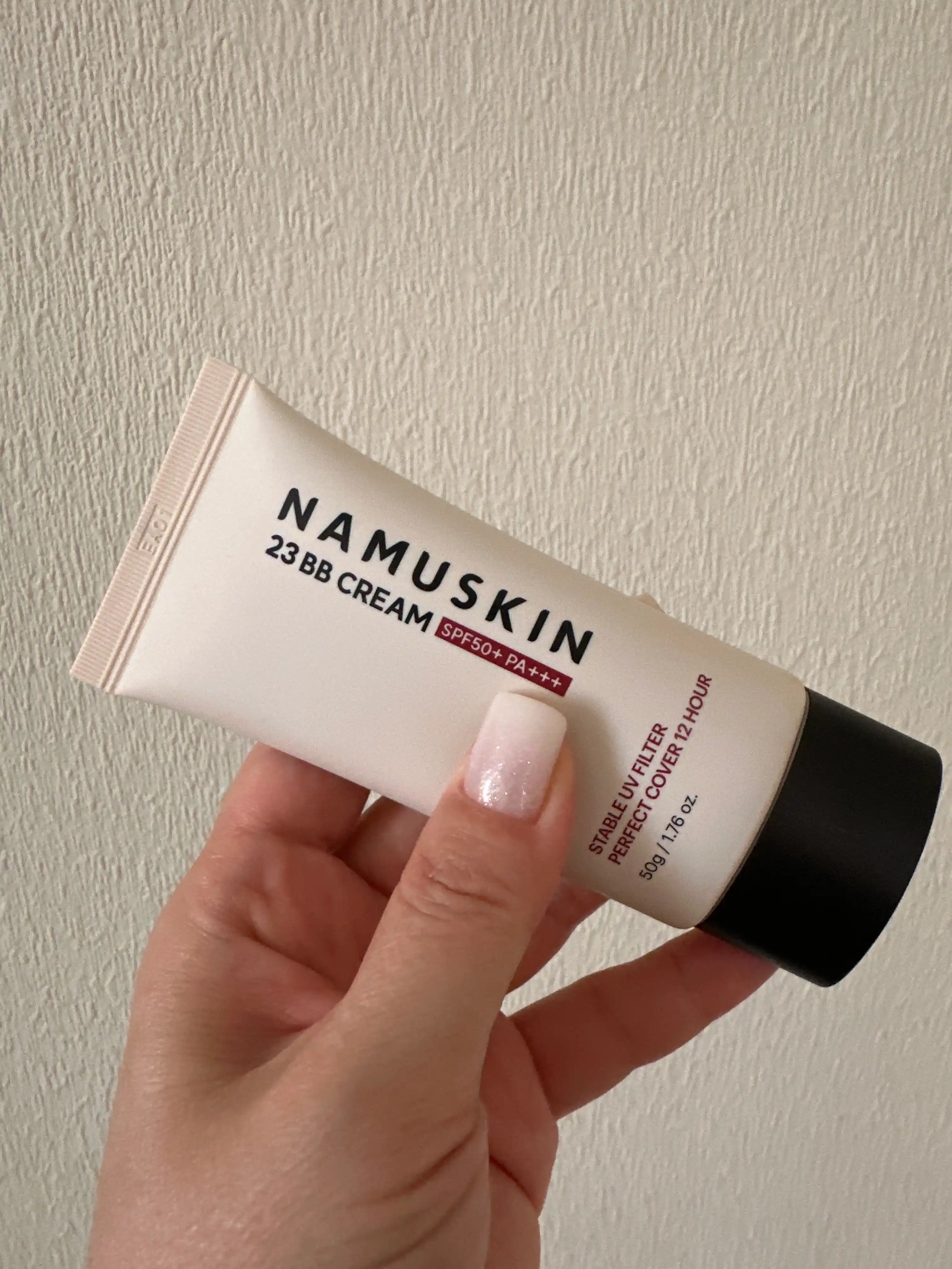 Eri uchun namlovchi va himoyalovchi vegan BB krem — NAME SKIN, SPF50+ PA+++