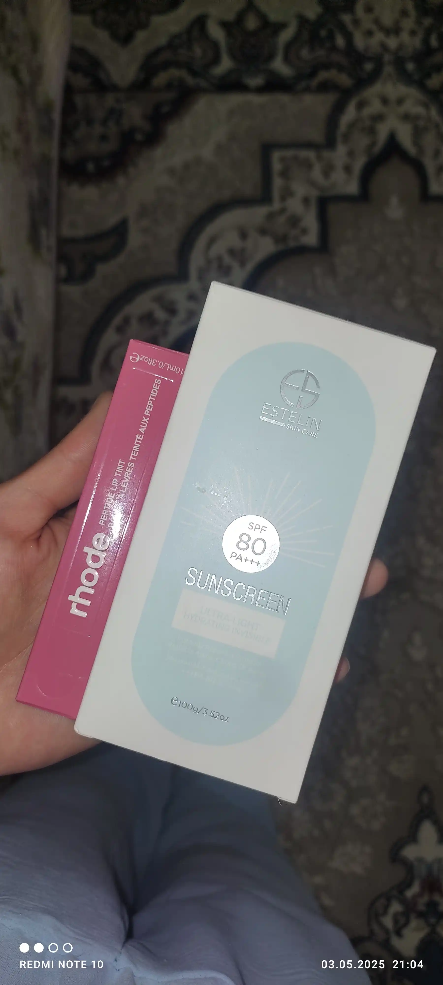 Yuz va tana uchun Estelin quyoshdan himoyalovchi namlantiruvchi kremi, SPF70, SPF100 PA+++