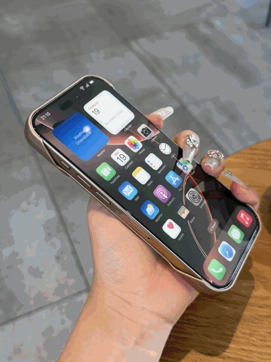 Zamonaviy chexol iPhone, 12,13, 14, 15, 16 Pro/Pro Max uchun metall, ekologik charm