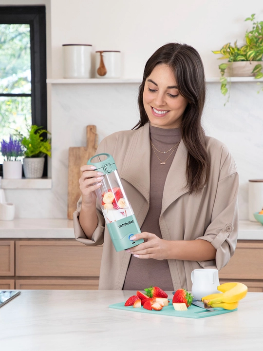 Блендер портативный мини Nutribullet NBP003LBL, аккумуляторный, 475 мл