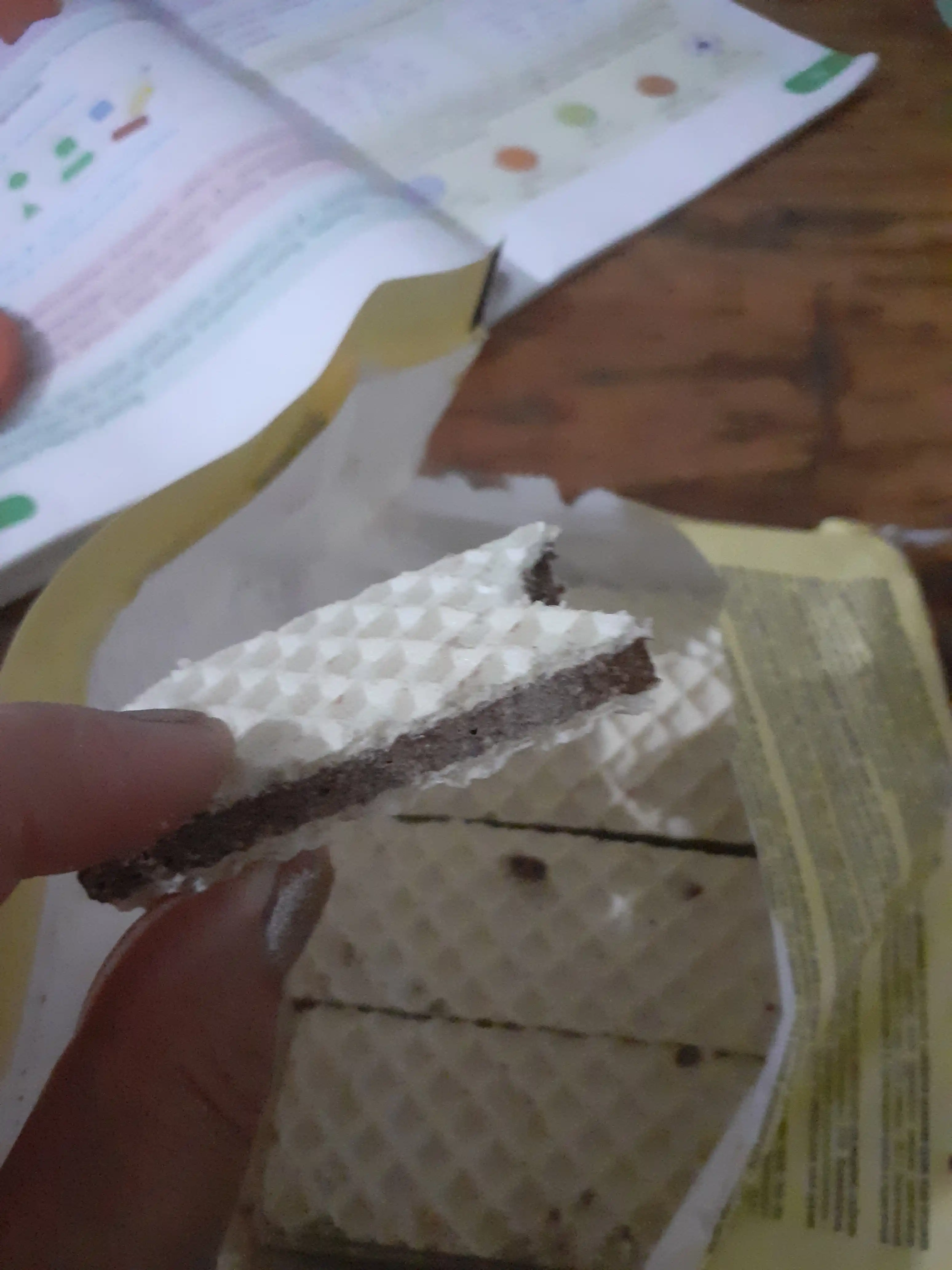 Vafli sendvich Yashkino, shokoladli to'ldiruvchi bilan, 180 g