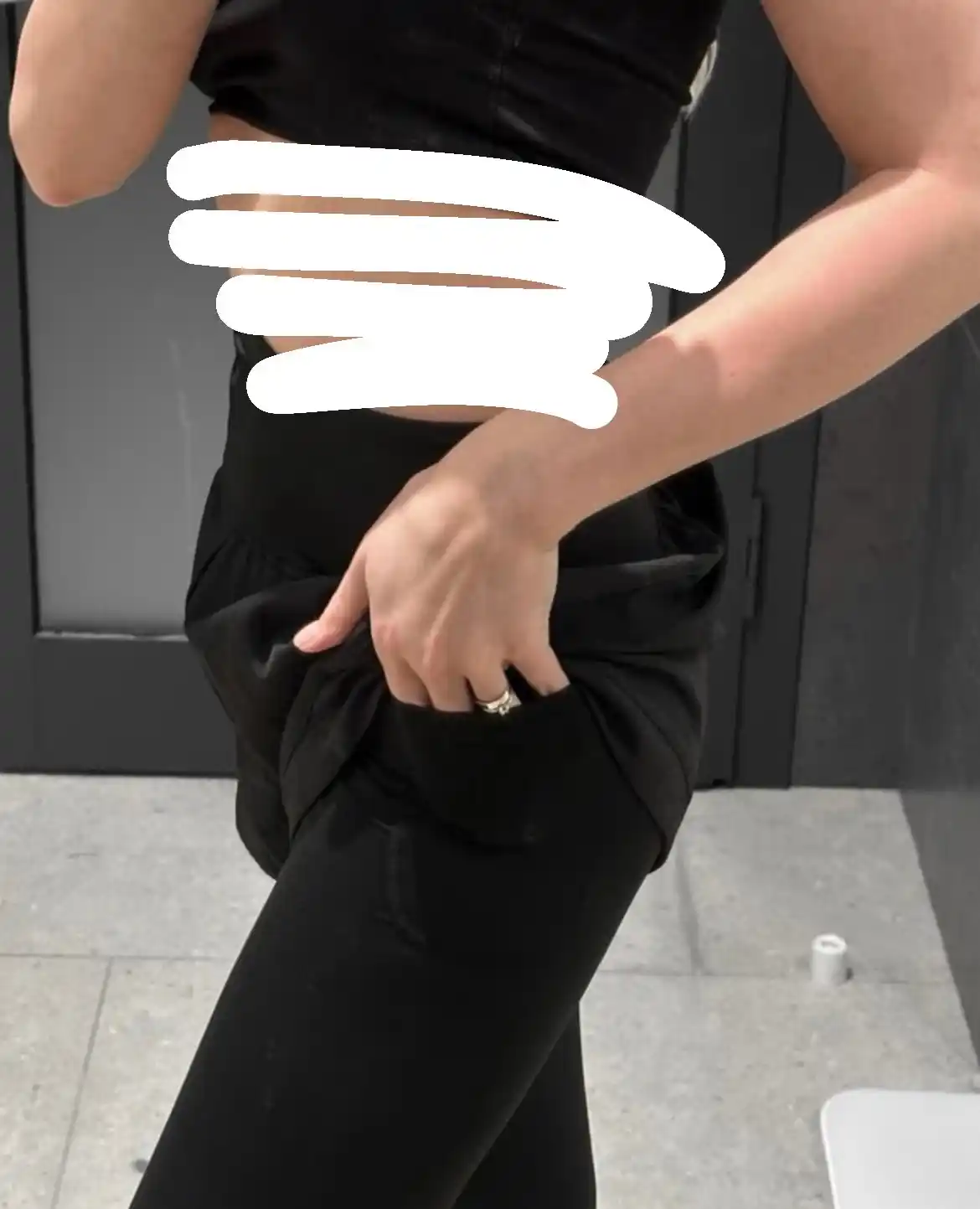 Ayollar shortilar bilan legginslar, FIT brendi, sport va fitnes uchun