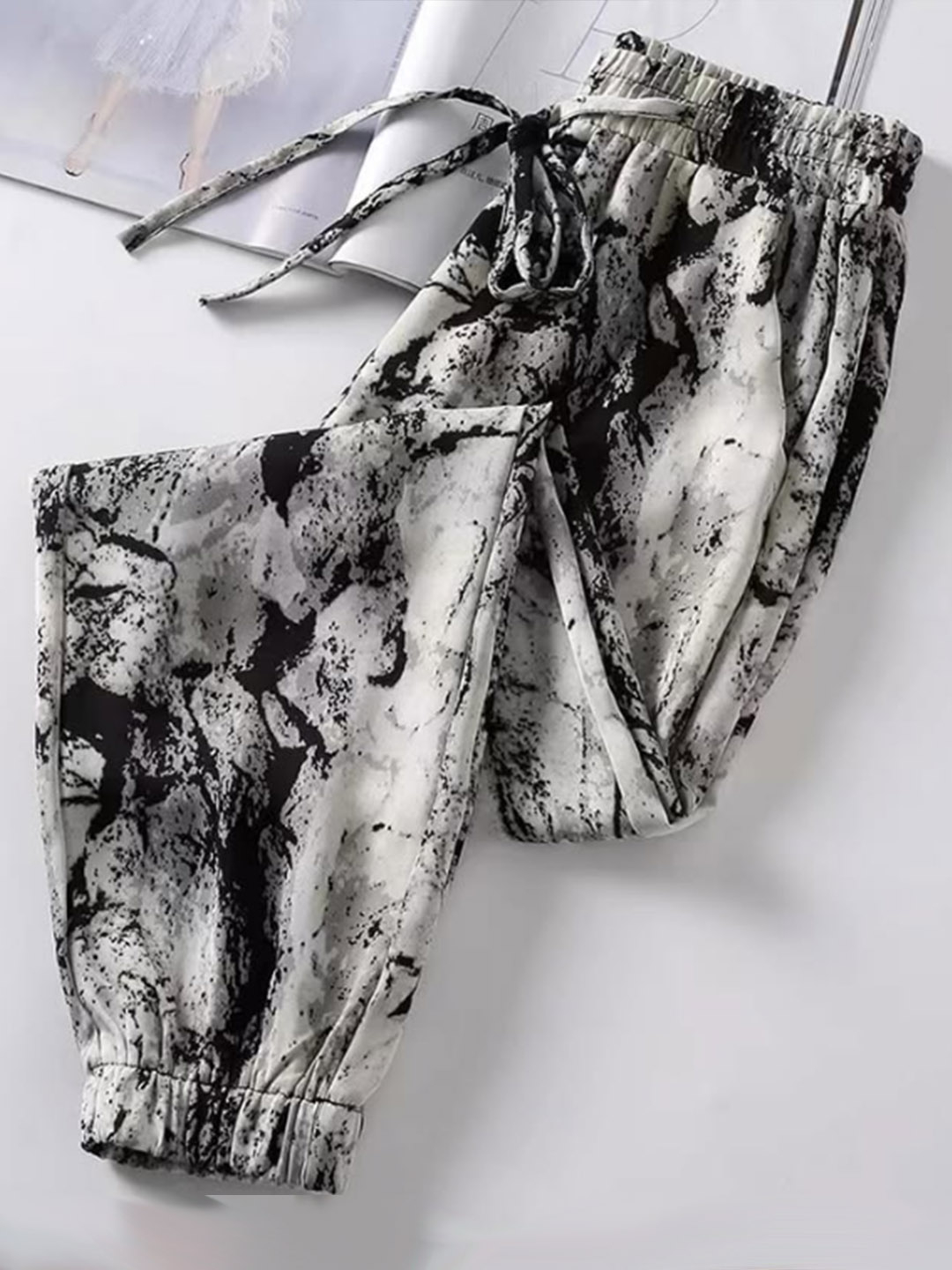 Katta eshaklar qattiq porno