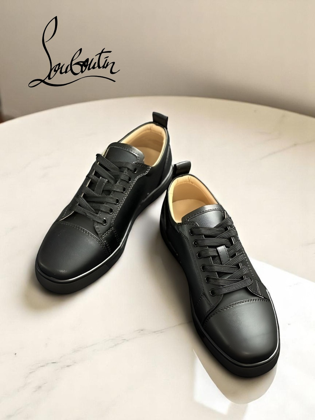 Erkak uchun anilingusni tomosha qiling