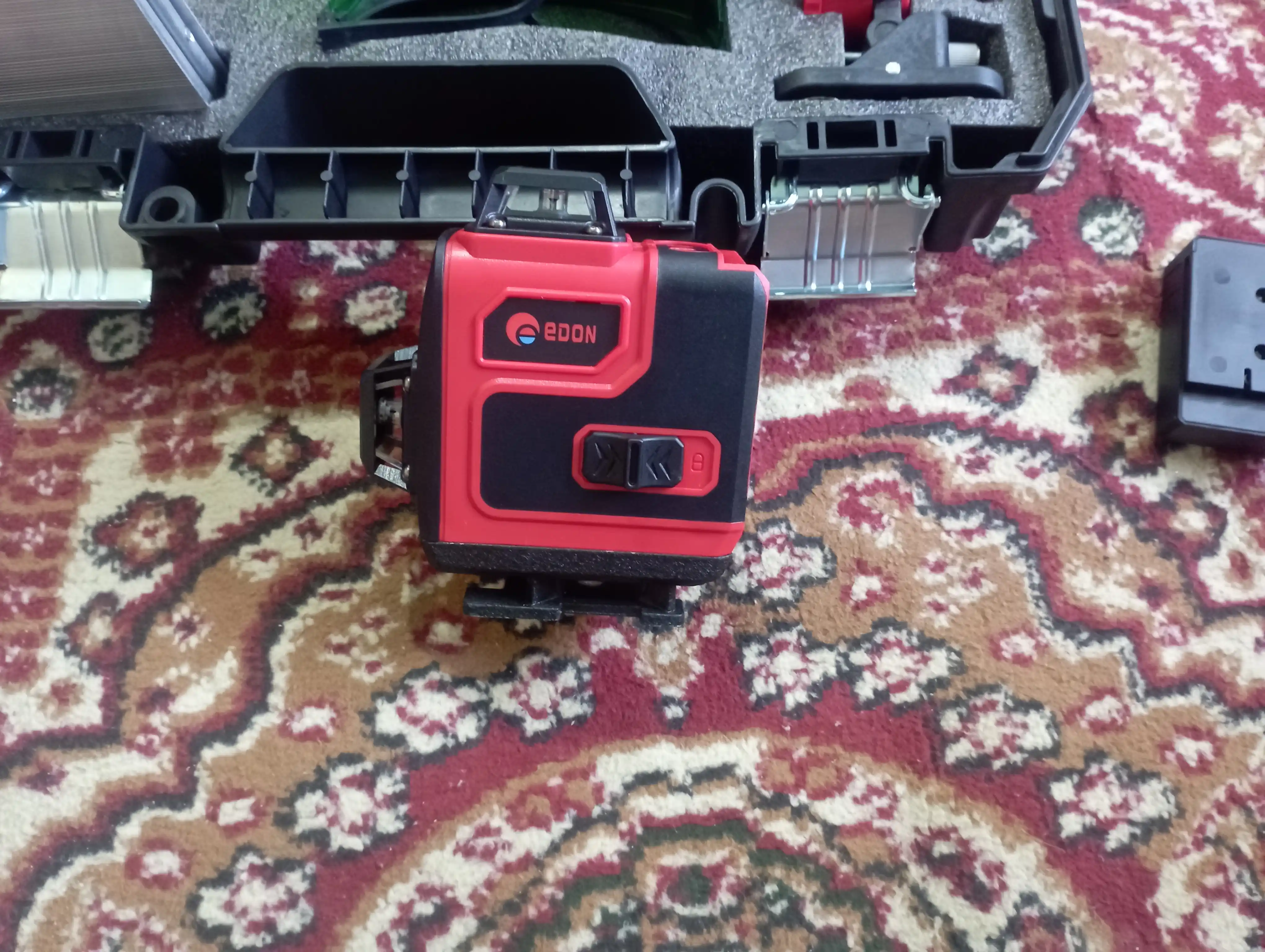 Lazer darajasi professional shtativ bilan 4D EDON