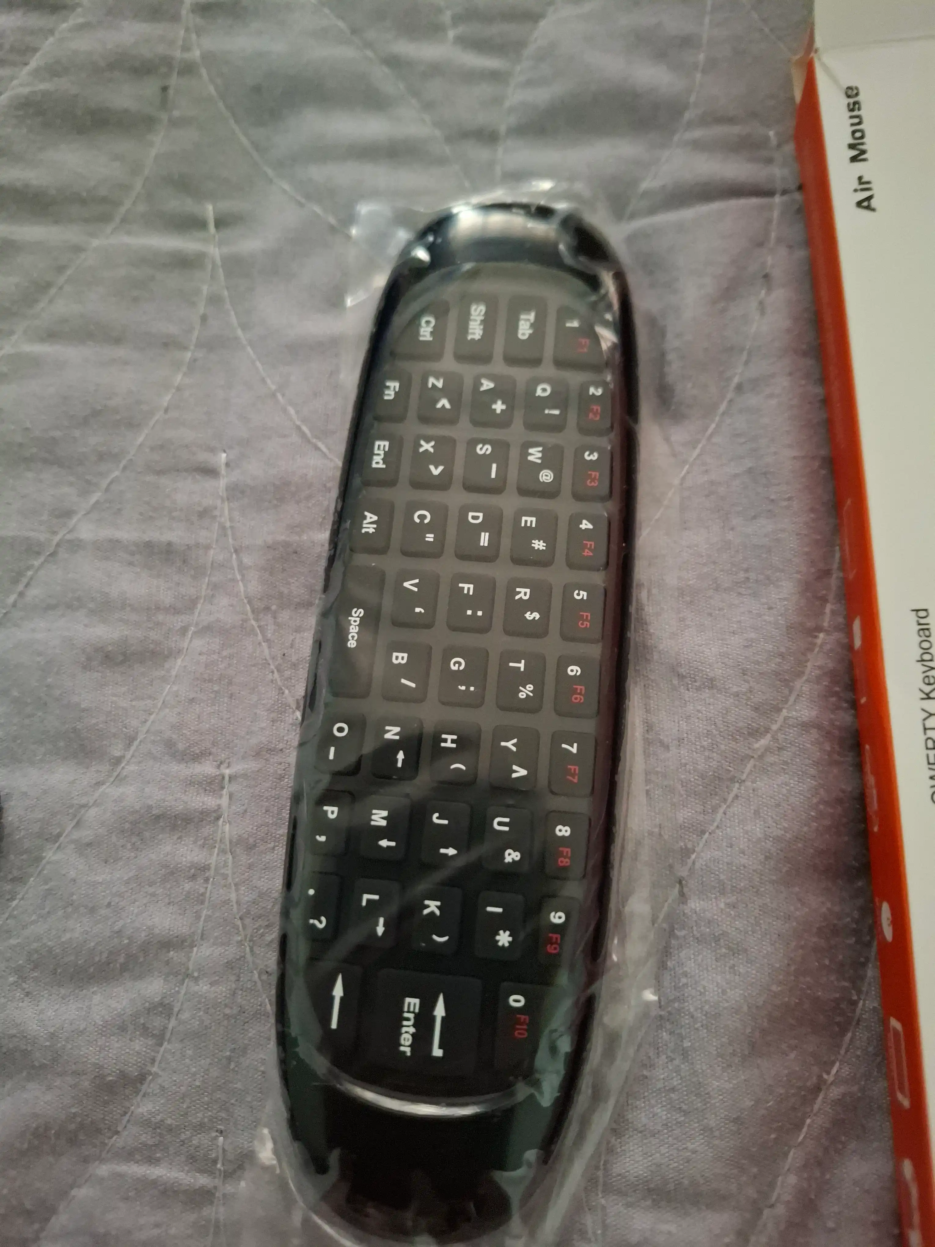 Masofadan boshqarish pulti MX3,M8,C120 2.4G Mini