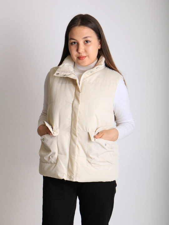 Ayollar uchun  jilet, hollafayber bilan issiq, poliester, universal o‘lchamdagi L–XL