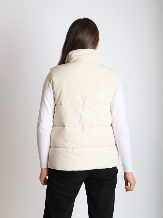 Ayollar uchun  jilet, hollafayber bilan issiq, poliester, universal o‘lchamdagi L–XL