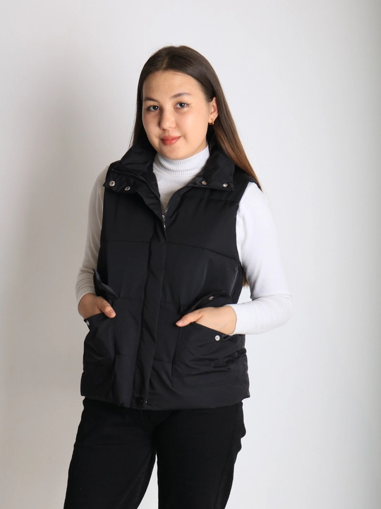 Ayollar uchun  jilet, hollafayber bilan issiq, poliester, universal o‘lchamdagi L–XL