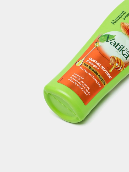 Шампунь Vatika 400ml Moisture treat для волос
