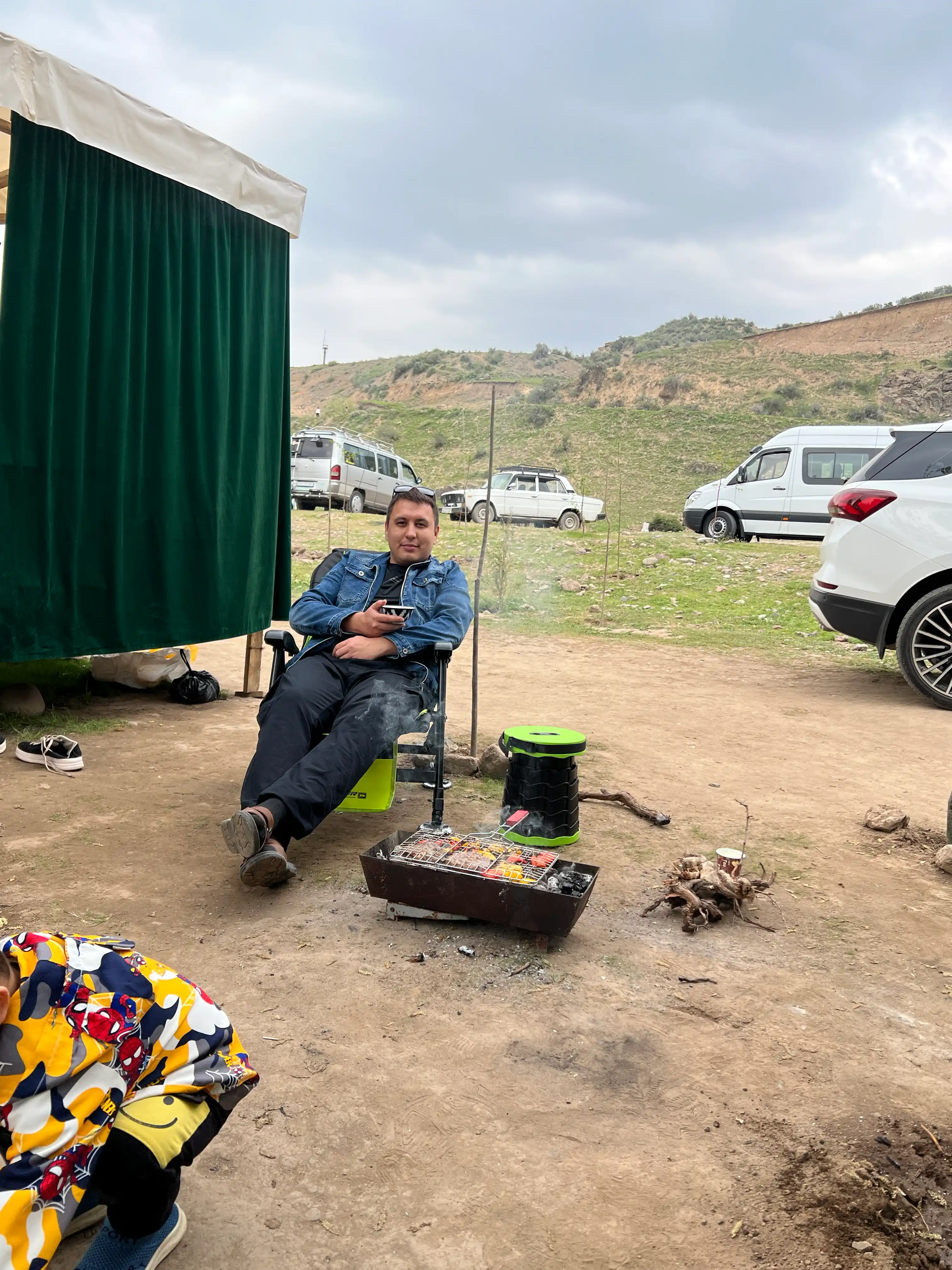 Baliq ovlash va dam olish uchun, yigiladigan stul, kreslo tabiyatda dam olishga, shezlong